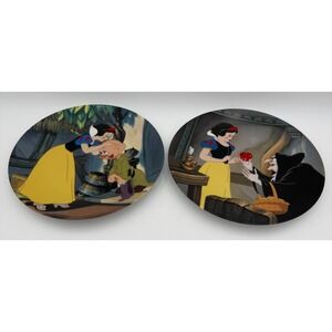 Disney Snow White Knowles Collector Plates A Kiss for Dopey & The Poison Apple